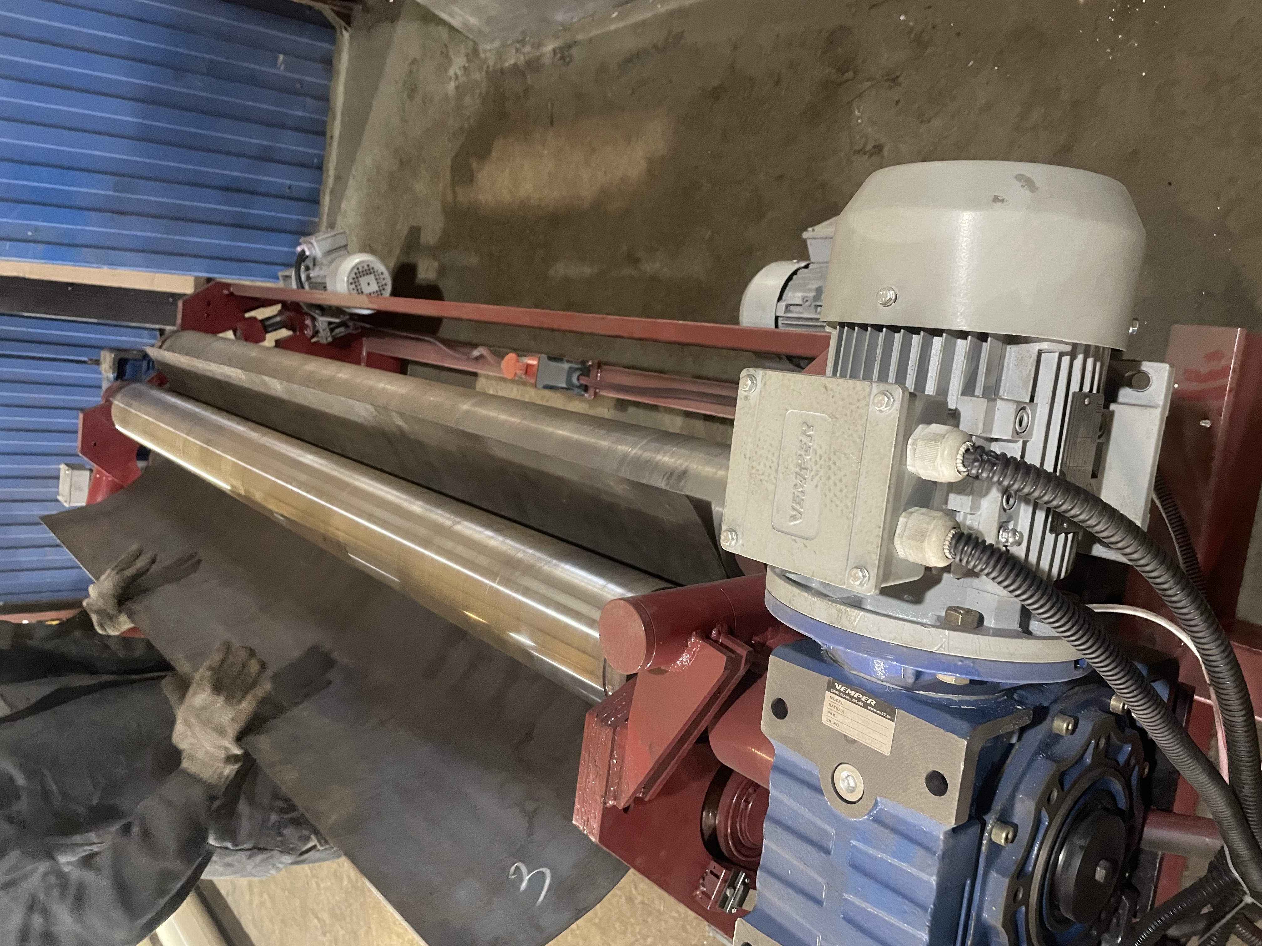 Станок для вальцовки металла